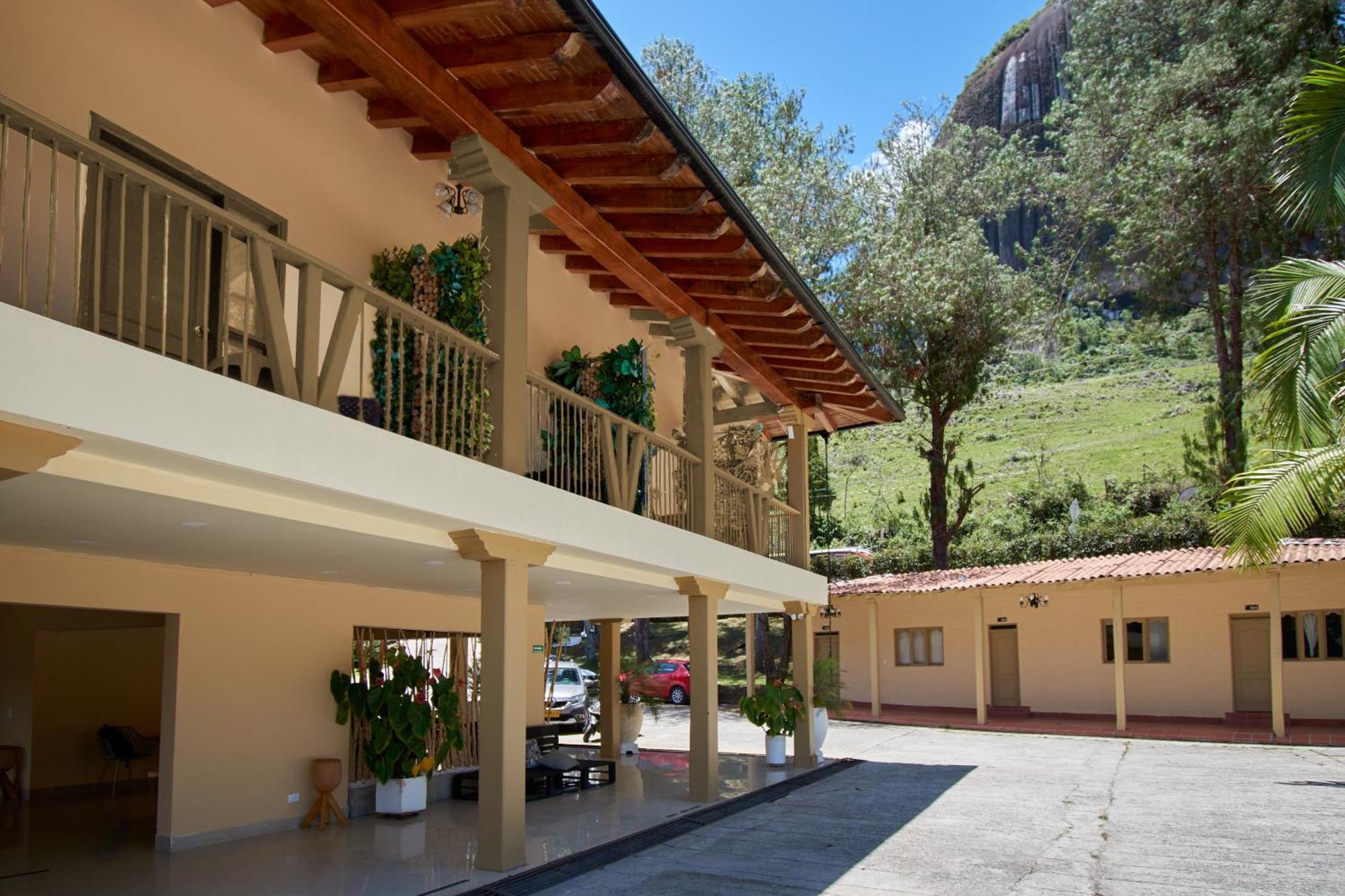 Mansion By Bernalo Hotels Guatapé Eksteriør bilde