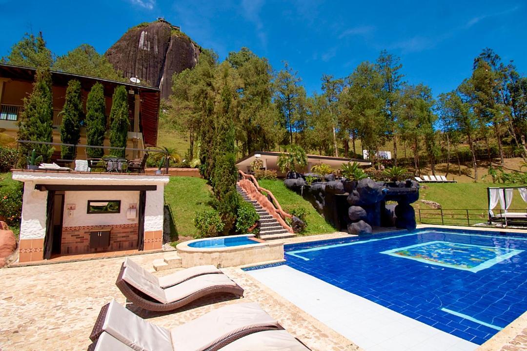 Mansion By Bernalo Hotels Guatapé Eksteriør bilde