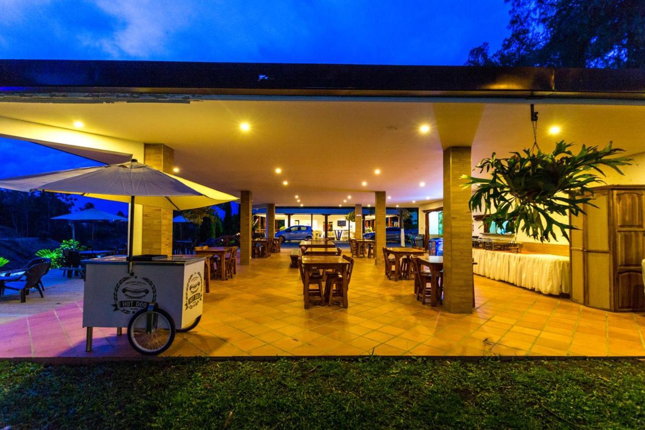 Mansion By Bernalo Hotels Guatapé Eksteriør bilde